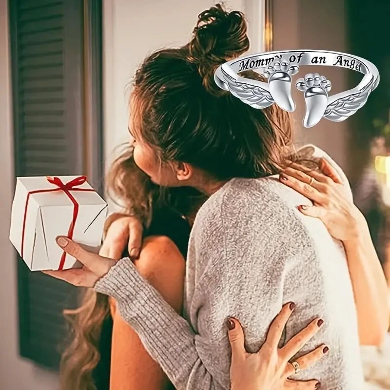 Huitan Mother & Child Angel Wing Ring – Heartfelt Gift for Moms & Women